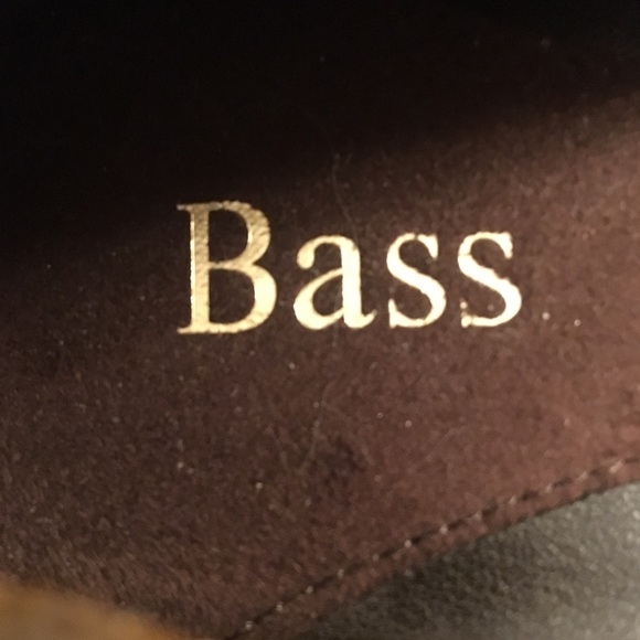 Size 8 heel - Picture 5 of 5